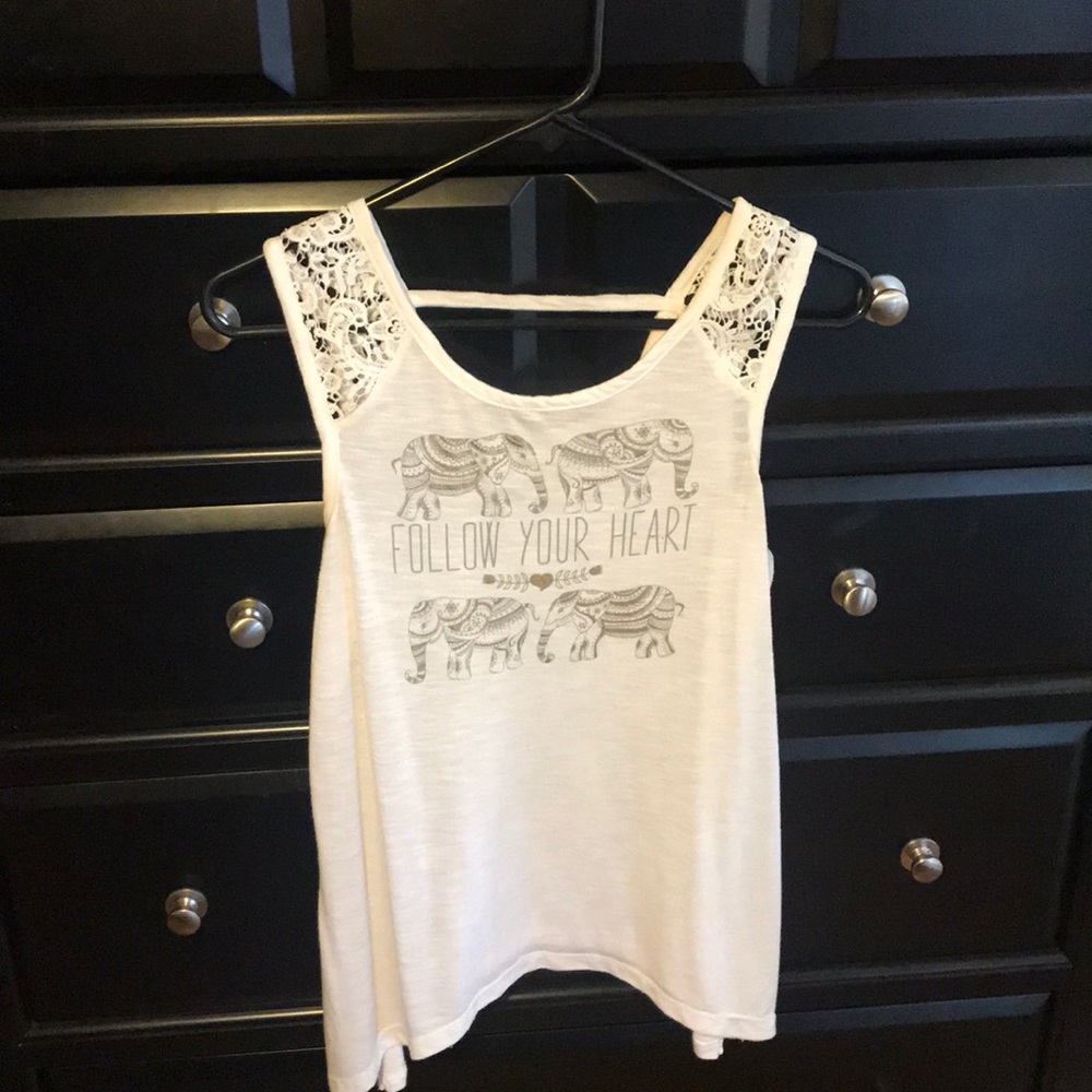 “Follow your heart” white loose tank top